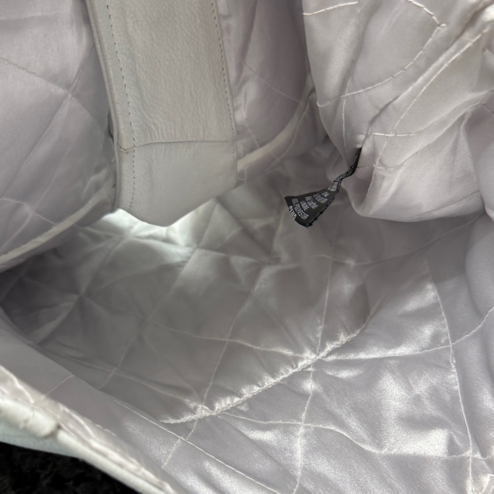 LK Women's White Leather Biker Jacket EUC L - Picture 9 of 15